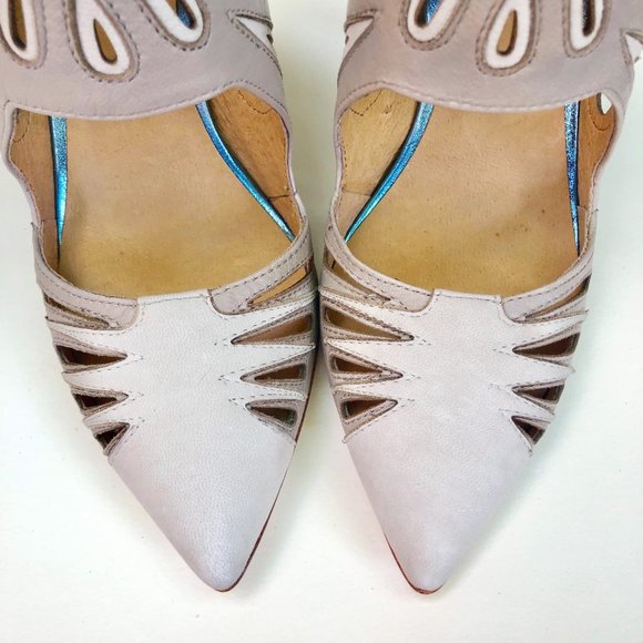 L.A.M.B. Kegan heels NWT - Picture 2 of 9